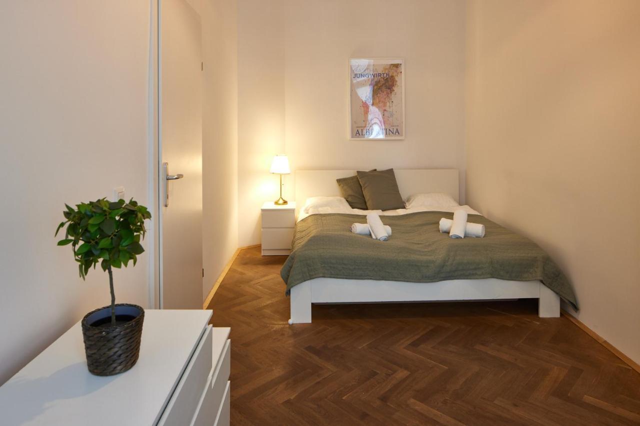 Beautiful Restored - Close To Metro - II Vienna Luaran gambar